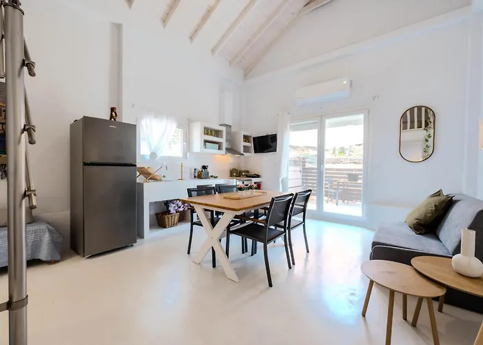 Lux Natura Πρίνος